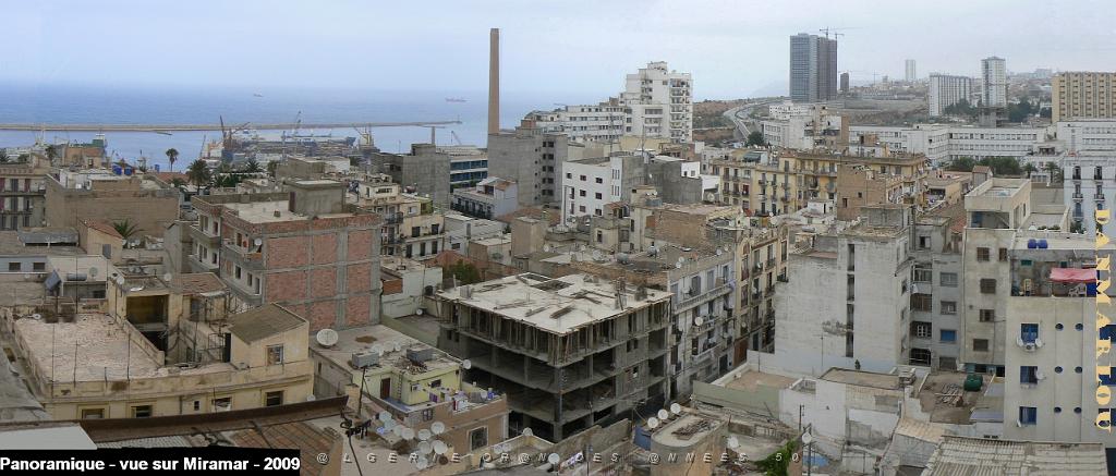 ORAN 2009 pano vue sur Miramar 02.jpg